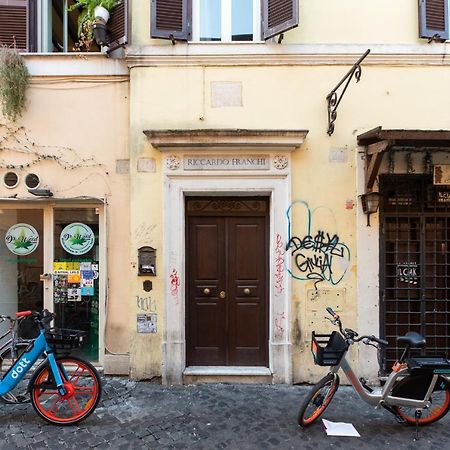 Iflat Magic Apartment In The Heart Of Trastevere Rome Luaran gambar